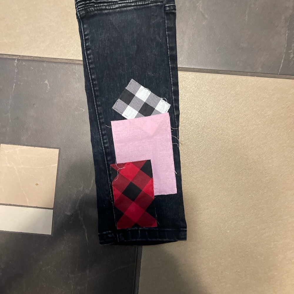 Customs Jeans - Picture 2 of 3